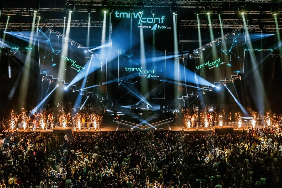 Crowd facing the main stage at Štark Arena during TMRW Belgrade 2023